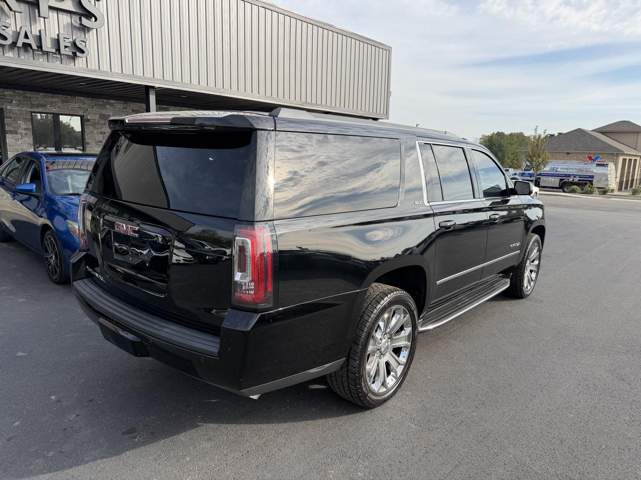GMC Yukon XL  2016