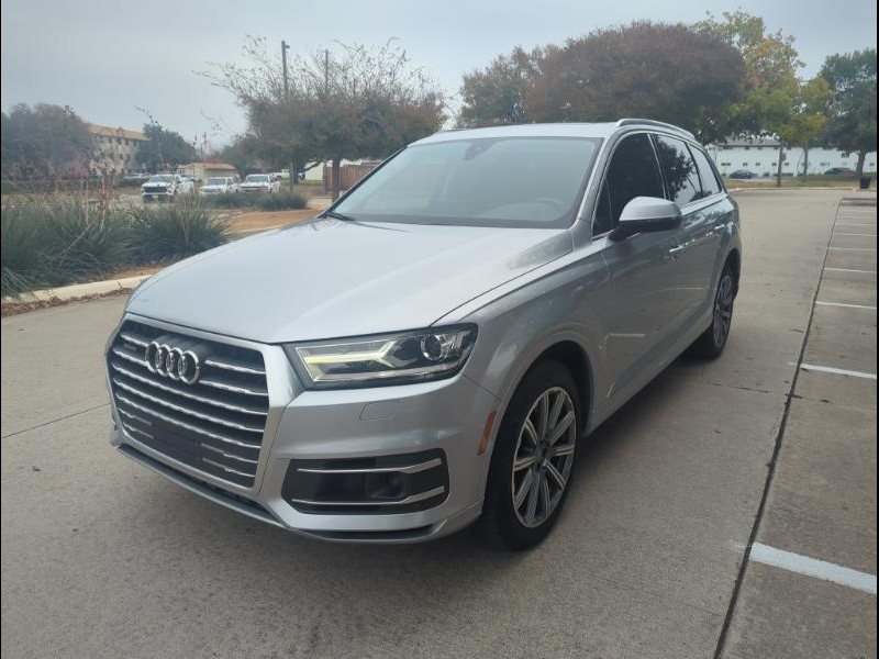 2018 Audi Q7 Premium Plus's photo
