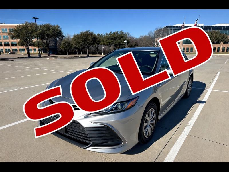 2021 Toyota Camry Hybrid LE