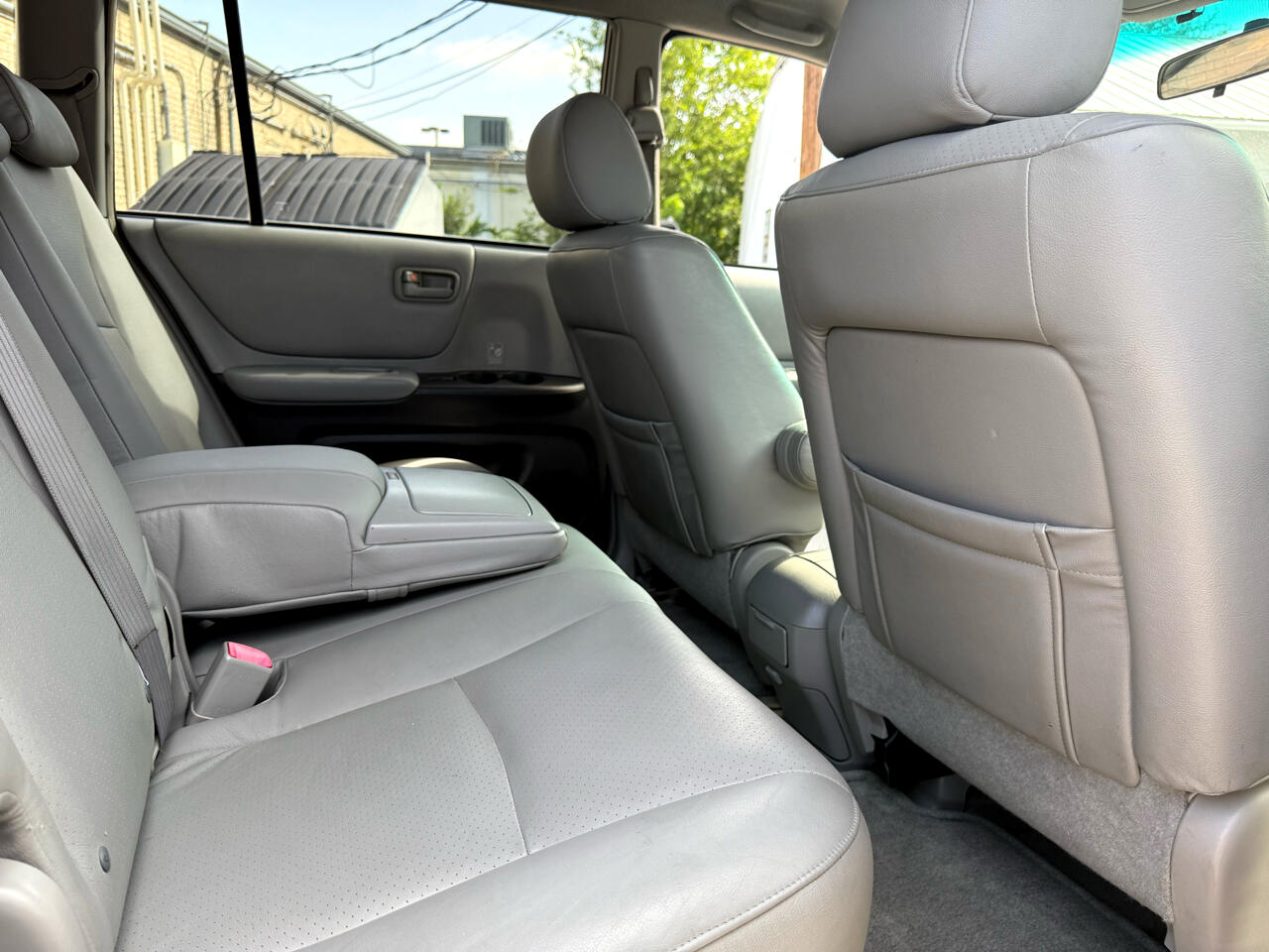 Toyota Highlander V6 2WD 2005