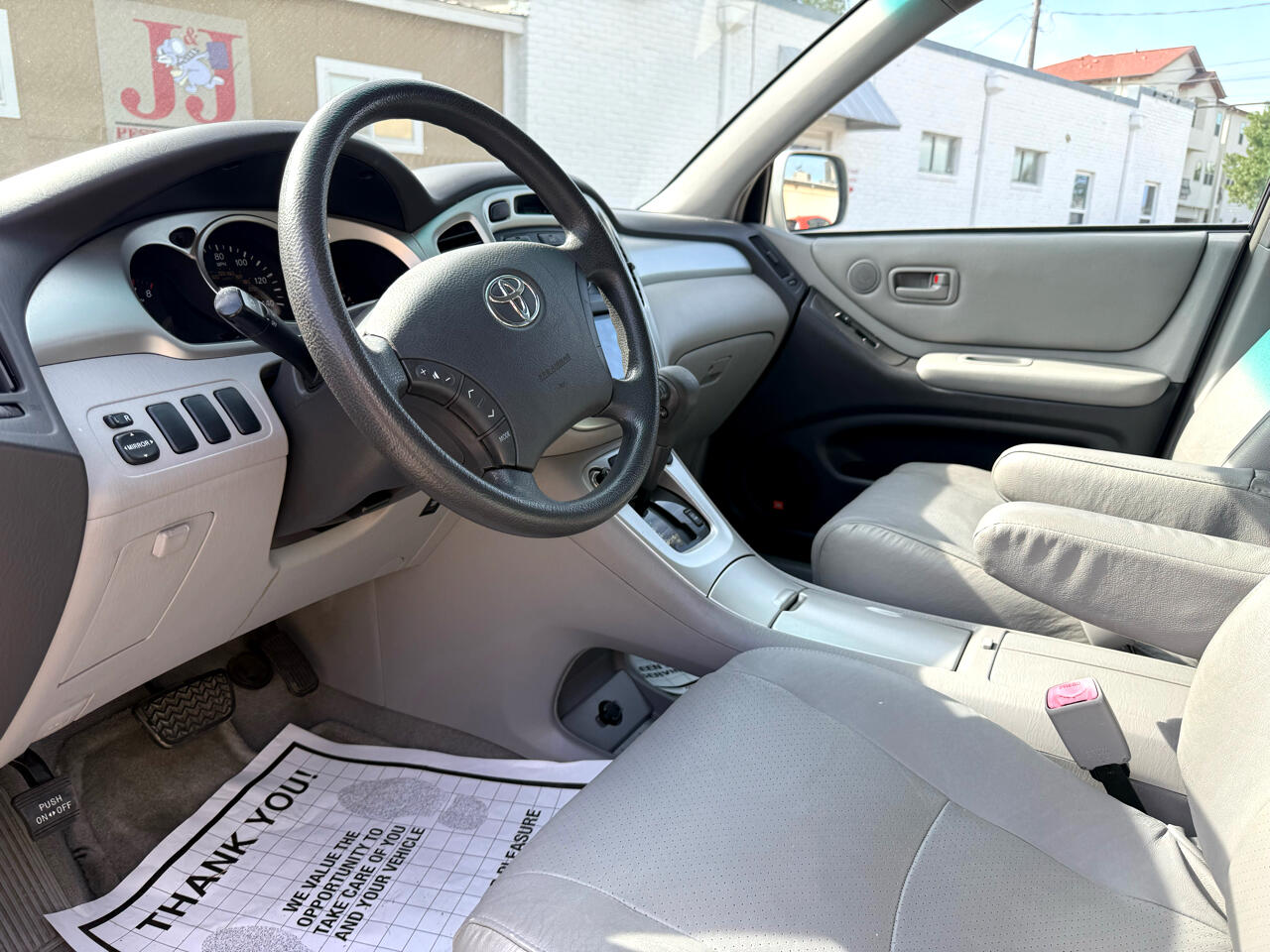 Toyota Highlander V6 2WD 2005