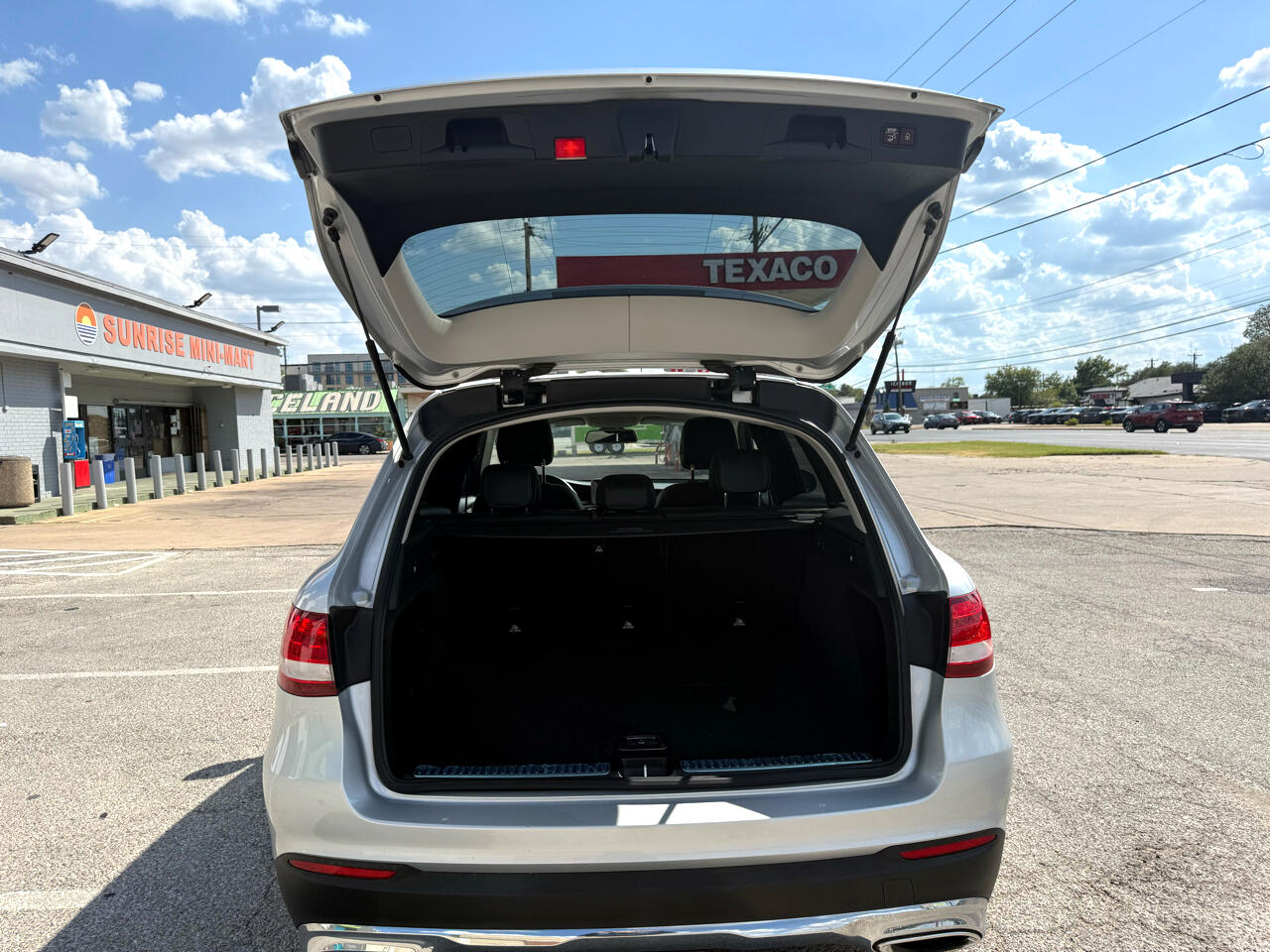 Mercedes-Benz GLC-Class GLC300 2016