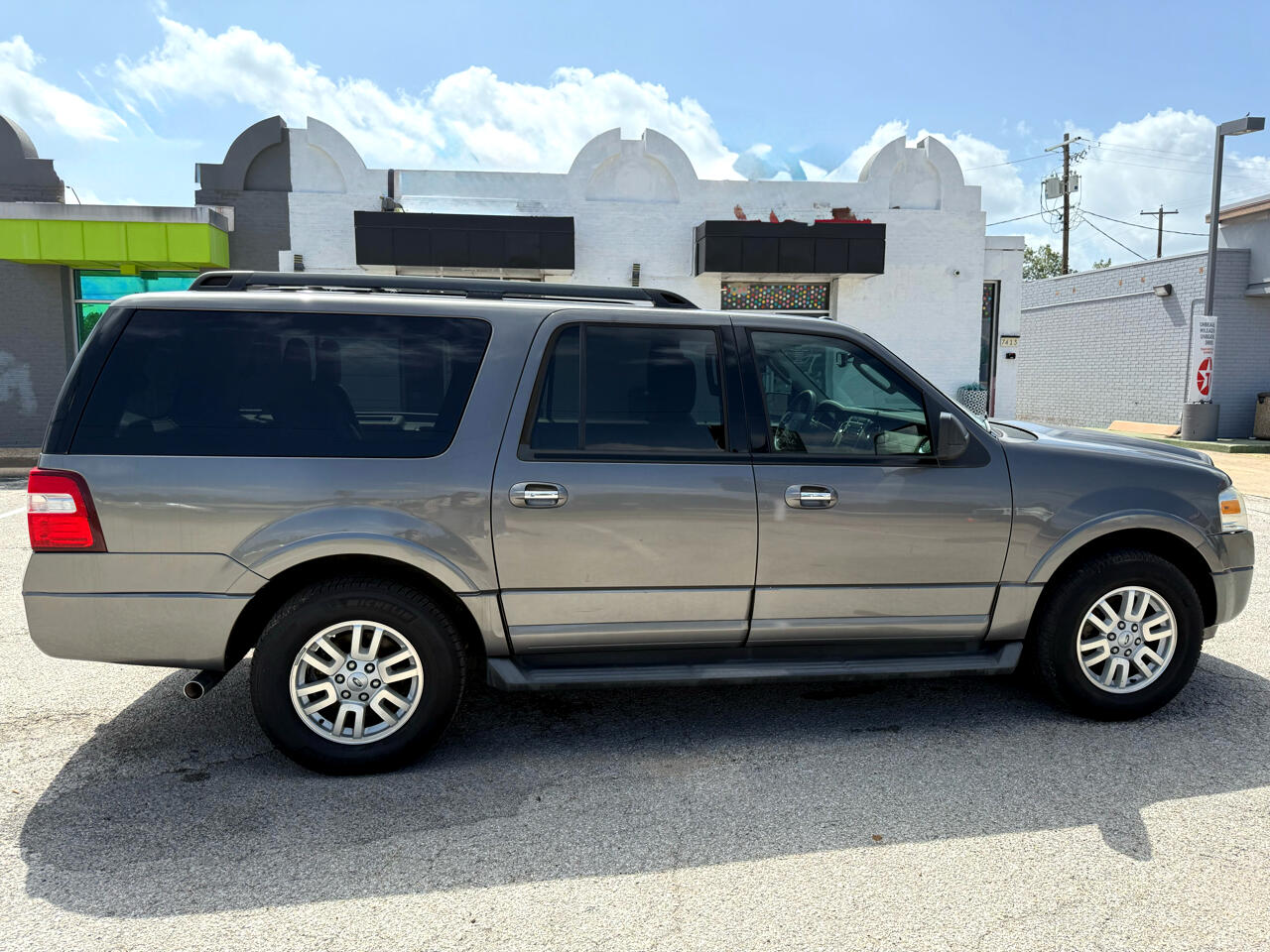 Ford Expedition EL XLT 2WD 2014