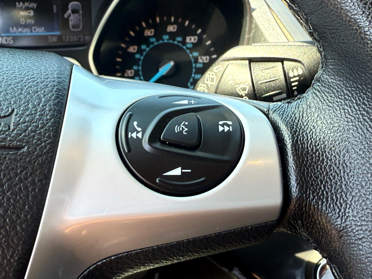 Ford Escape Titanium FWD 2015