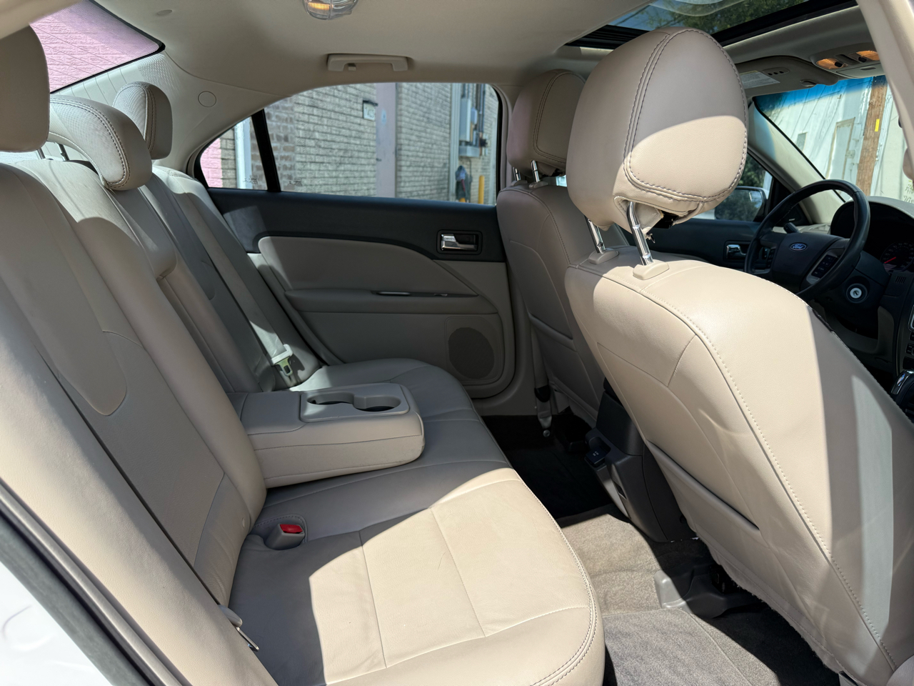 Ford Fusion Hybrid Sedan 2012