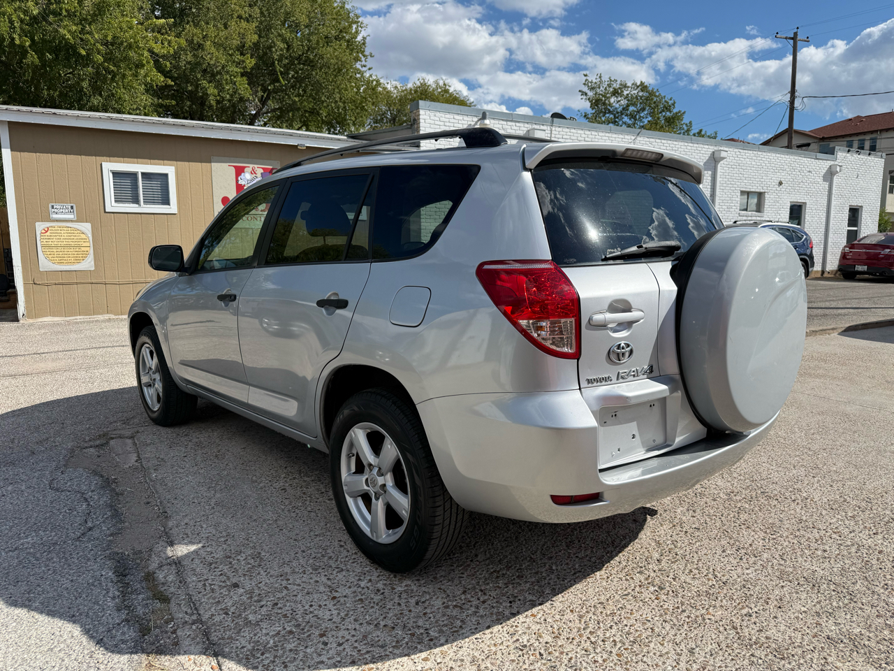 Toyota RAV4 Base I4 2WD 2007