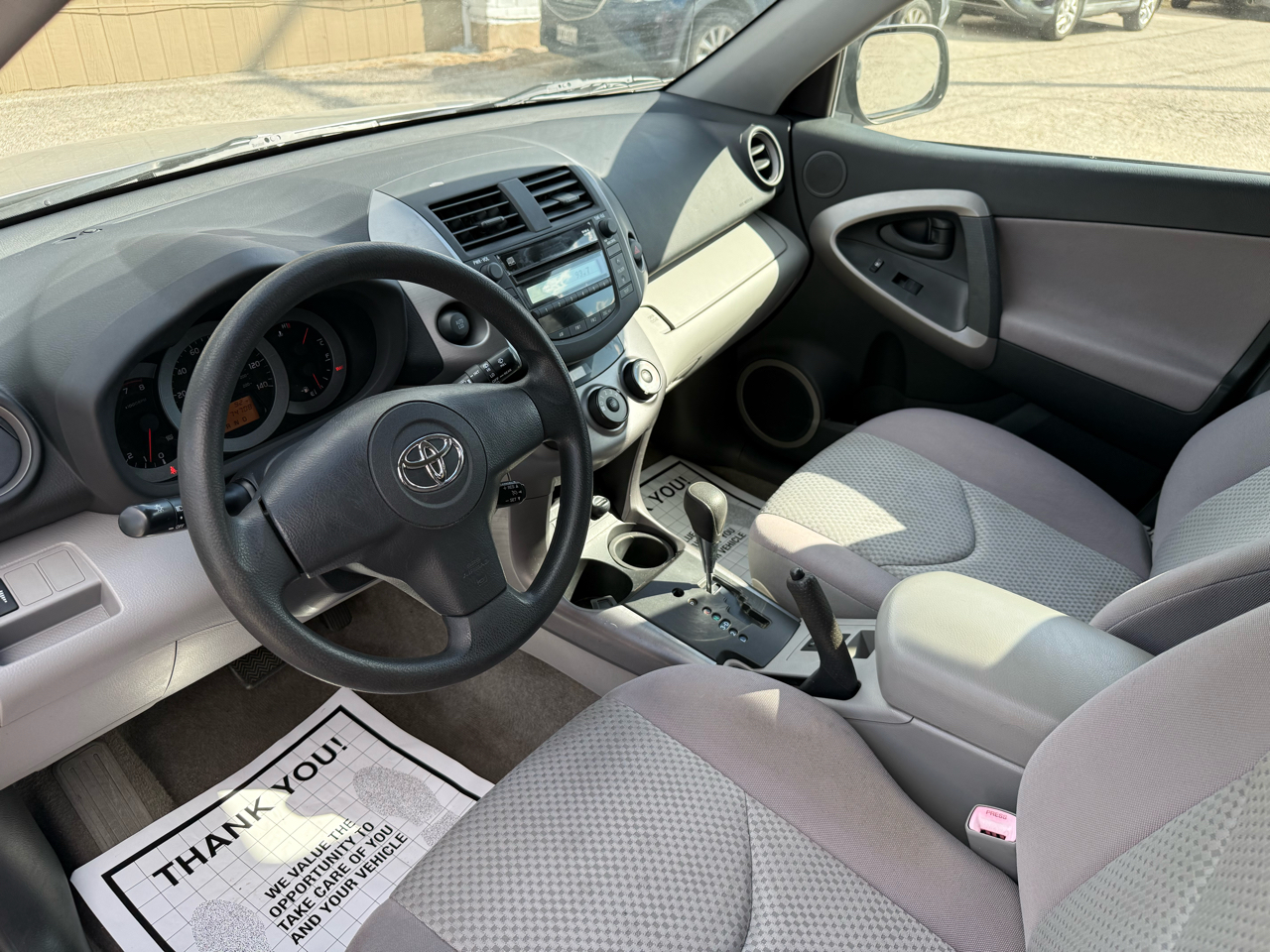 Toyota RAV4 Base I4 2WD 2007