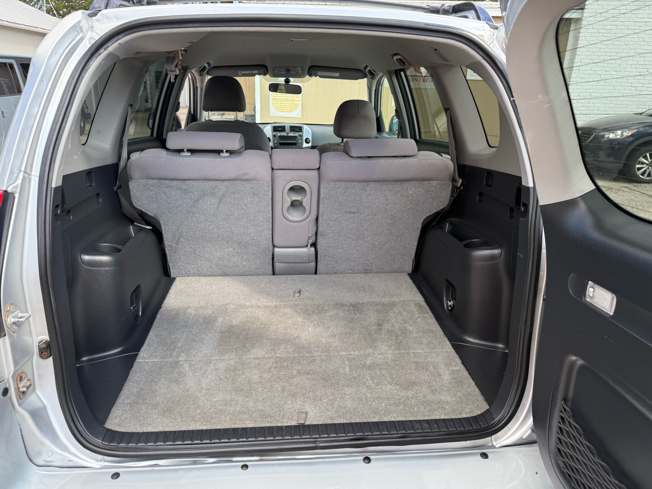 Toyota RAV4 Base I4 2WD 2007