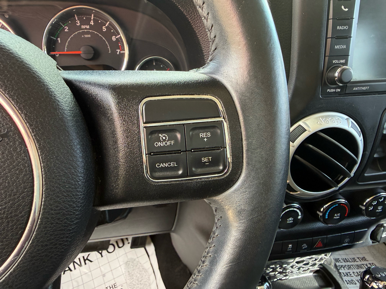 Jeep Wrangler Unlimited Sahara 4WD 2014