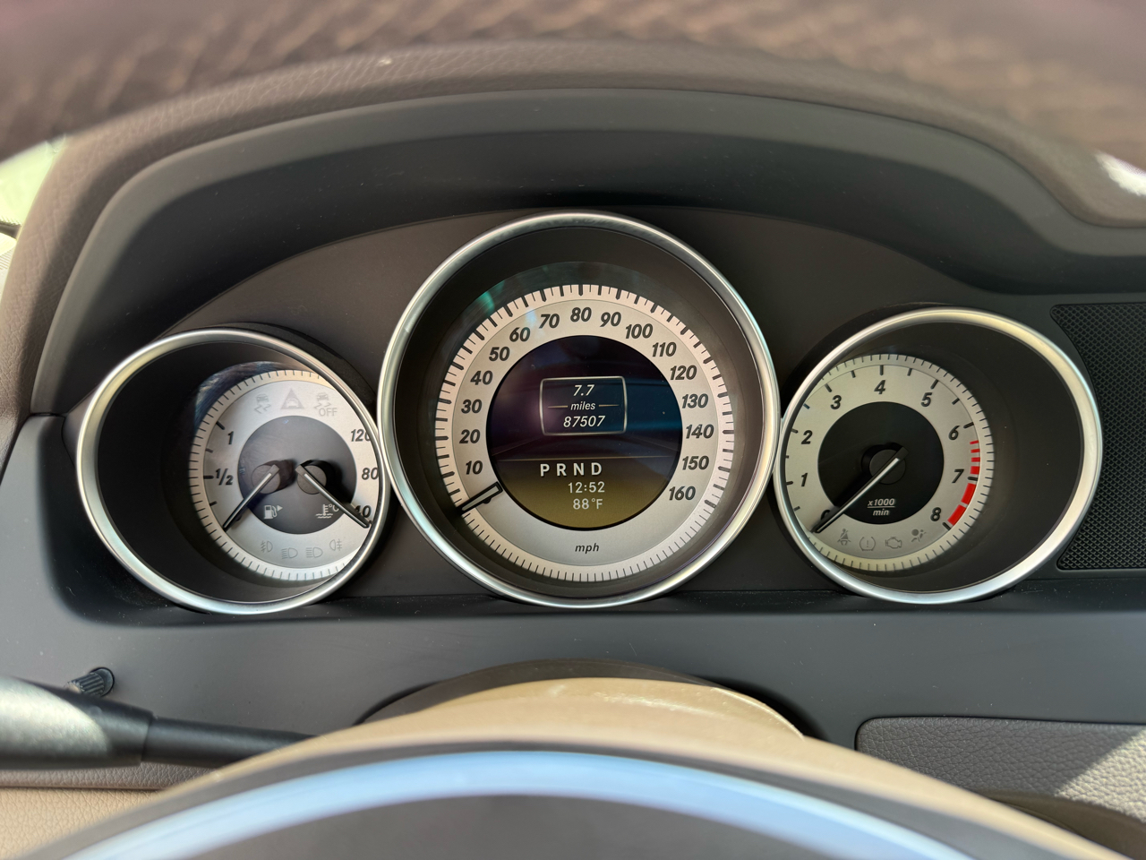 Mercedes-Benz C-Class C250 Luxury Sedan 2012