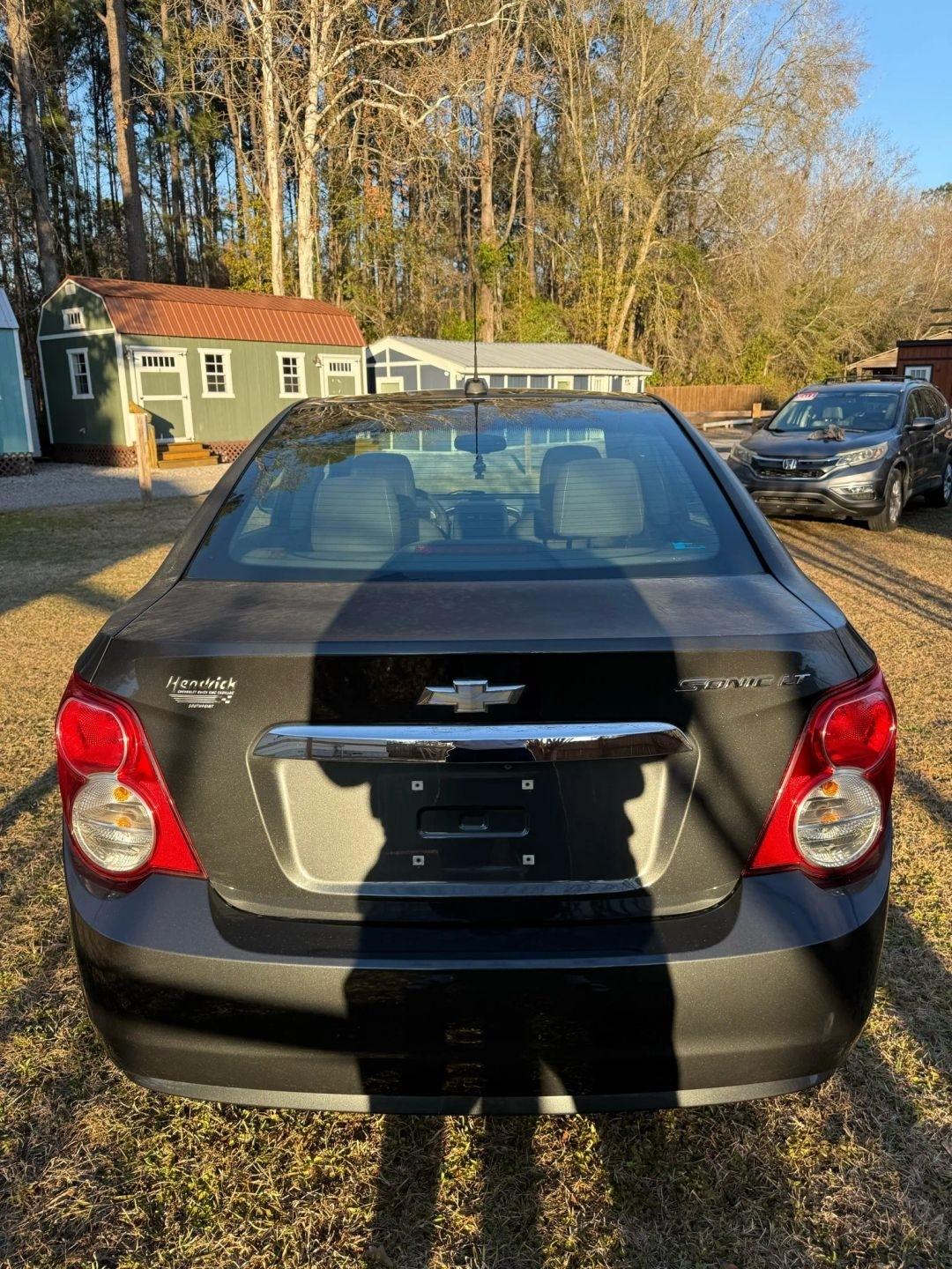 Chevrolet Sonic  2015