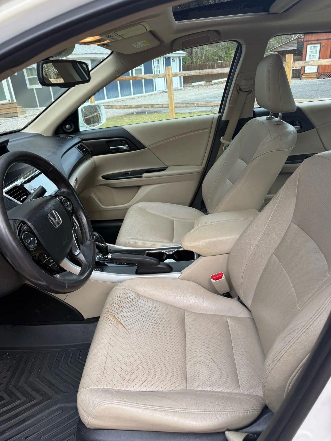 Honda Accord Hybrid  2015