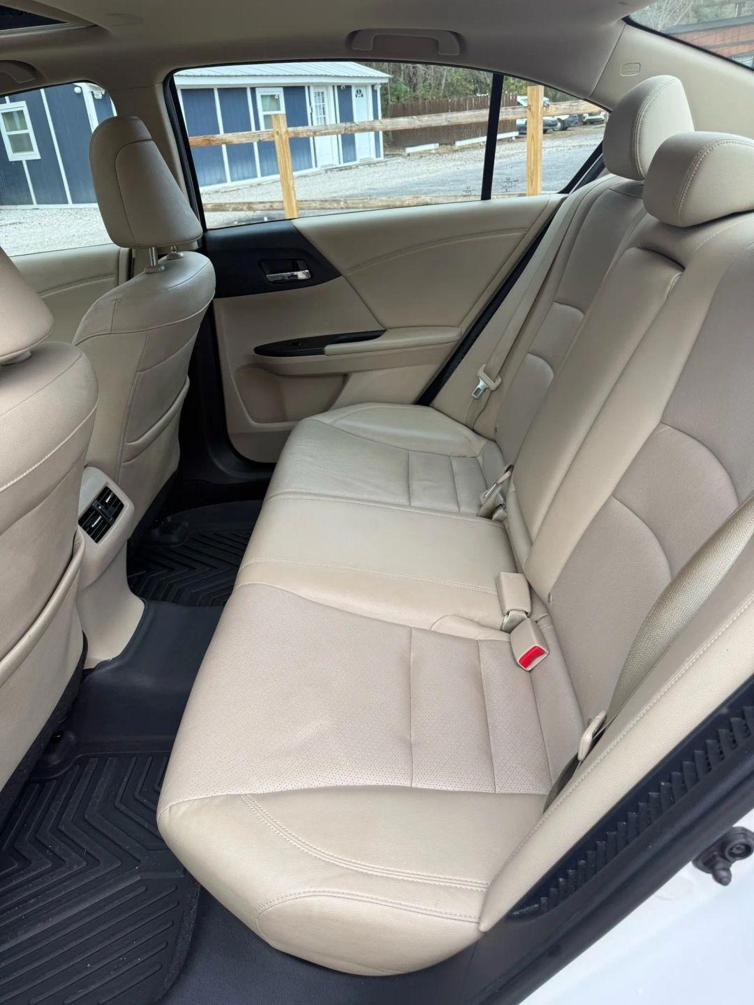 Honda Accord Hybrid  2015