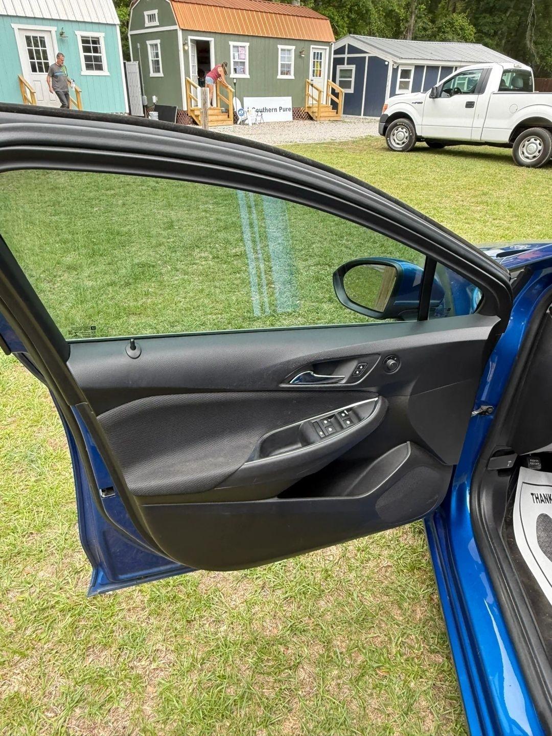 Chevrolet Cruze  2017