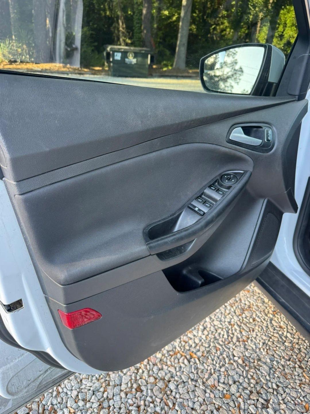 Ford Focus  2017
