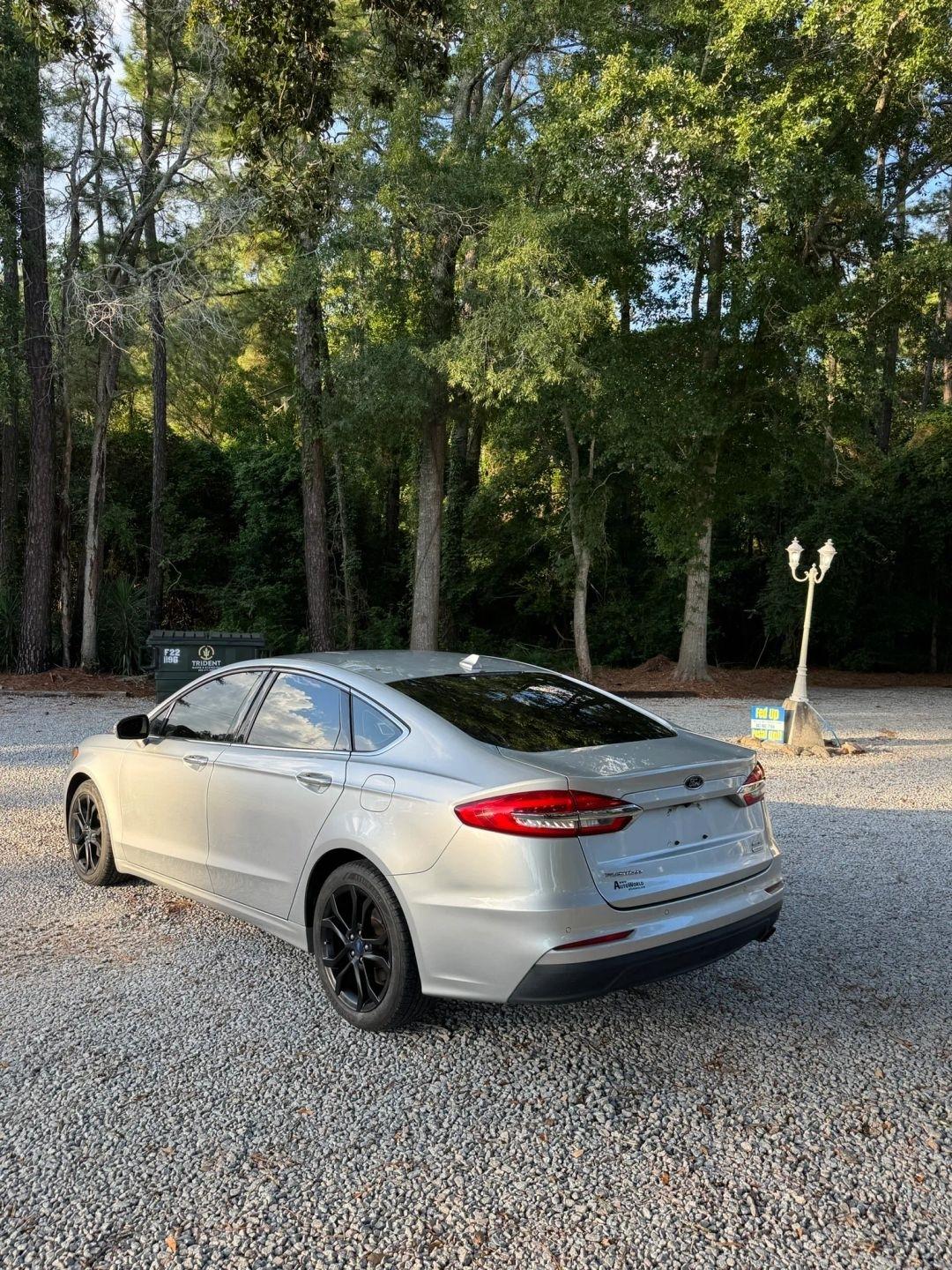 2019 Ford Fusion SEL - Photo 6