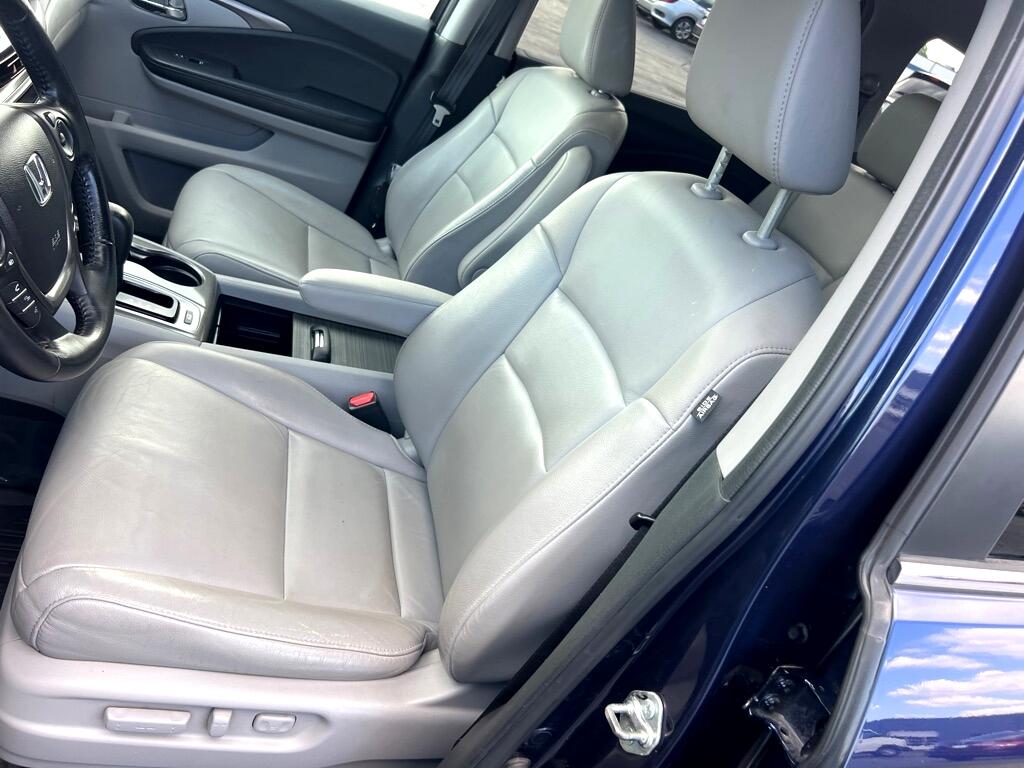 2016 Honda Pilot EX-L photo 11