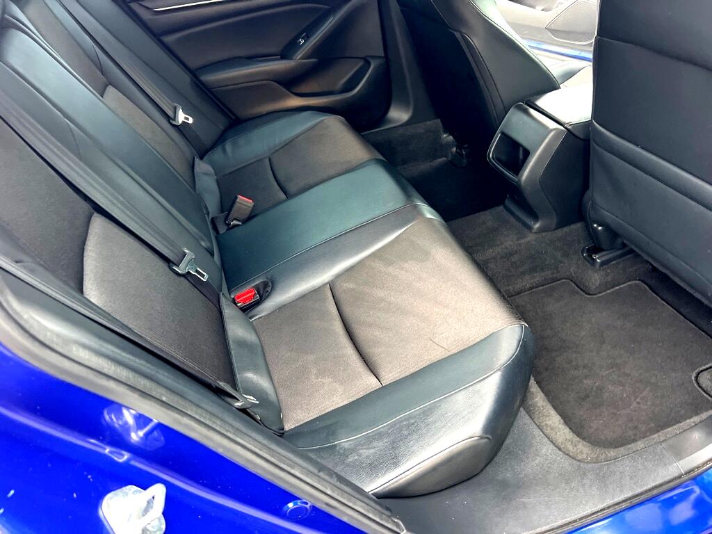 2018 Honda Accord Sport photo 15