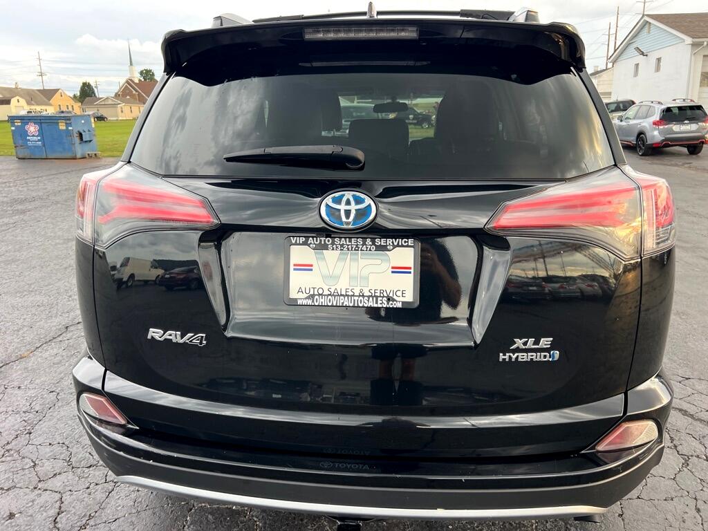 2016 Toyota RAV4 Hybrid XLE photo 6