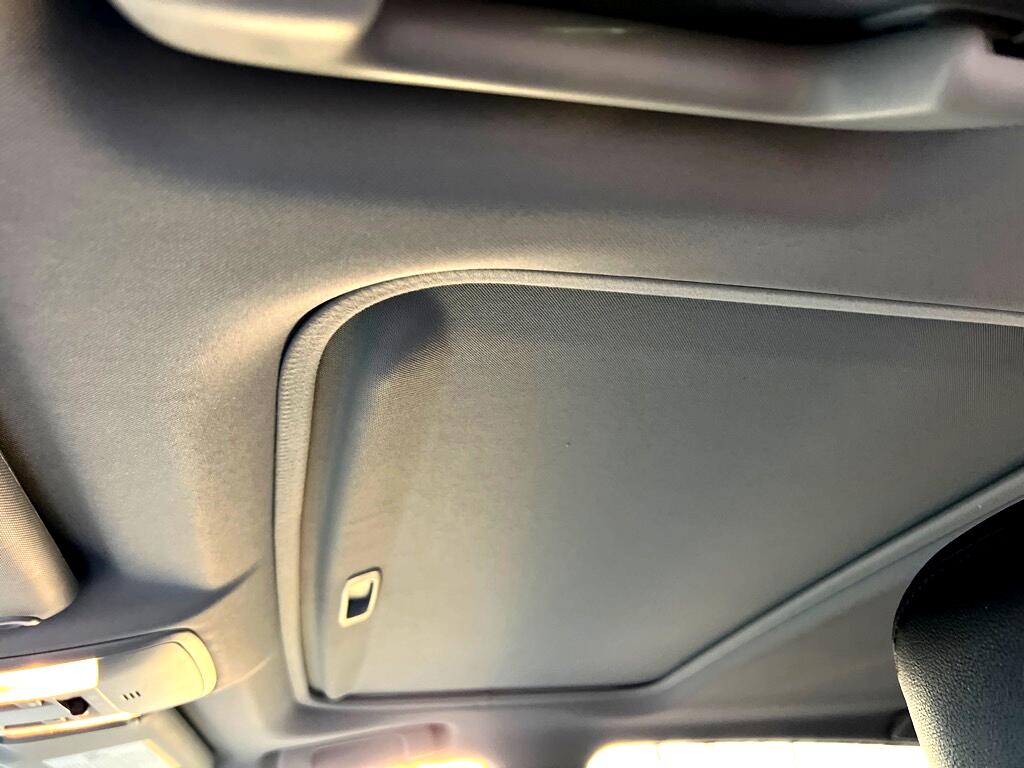 2016 Toyota RAV4 Hybrid XLE photo 36