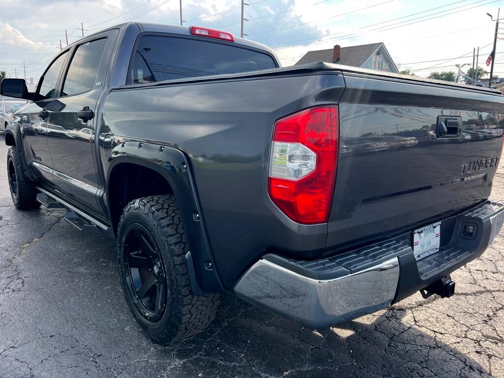 Toyota Tundra SR5 5.7L V8 FFV CrewMax 4WD 2015 Toyota Tundra SR5 5.7L V8 FFV CrewMax 4WD 2015