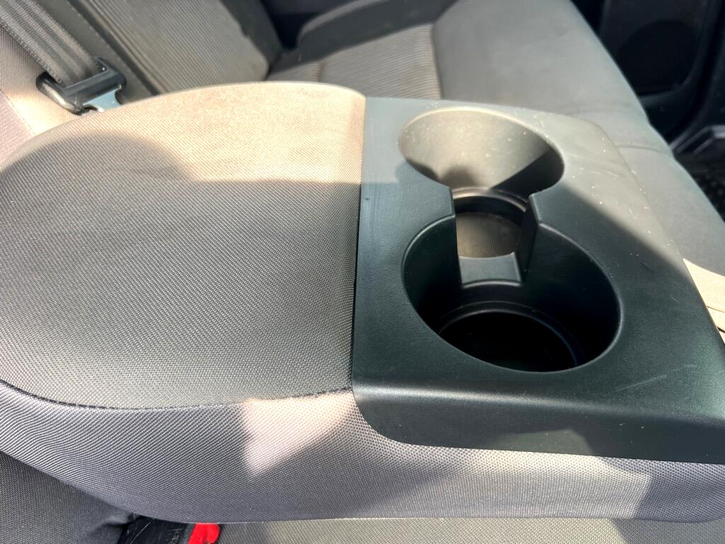 Toyota Tundra SR5 5.7L V8 FFV CrewMax 4WD 2015 Toyota Tundra SR5 5.7L V8 FFV CrewMax 4WD 2015