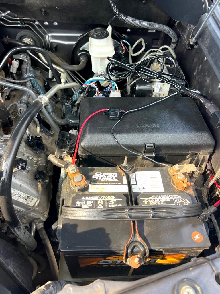 Toyota Tundra SR5 5.7L V8 FFV CrewMax 4WD 2015 Toyota Tundra SR5 5.7L V8 FFV CrewMax 4WD 2015