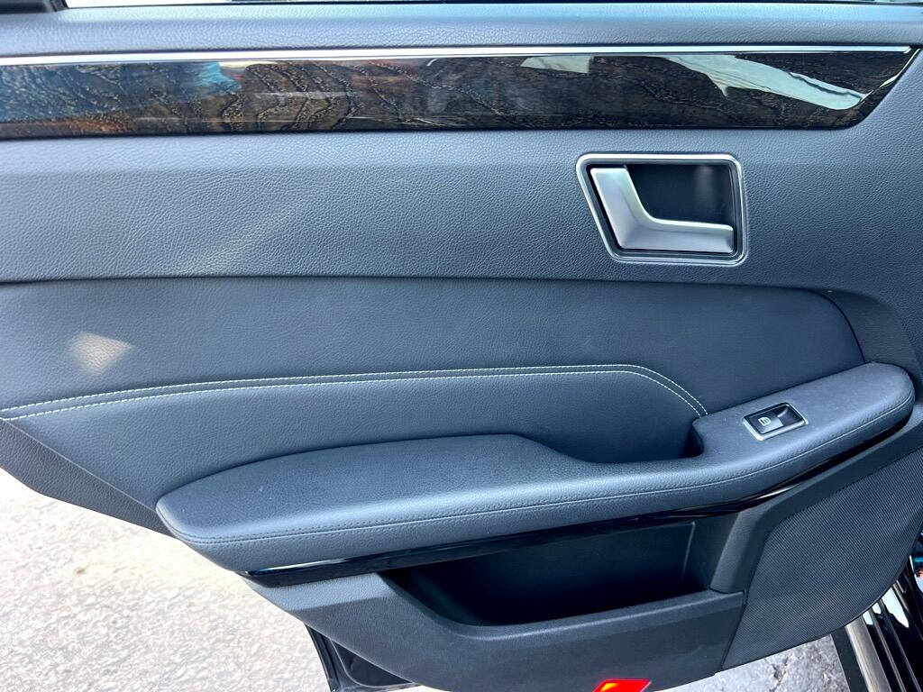 Mercedes-Benz E-Class E350 Sedan 2014 Mercedes-Benz E-Class E350 Sedan 2014