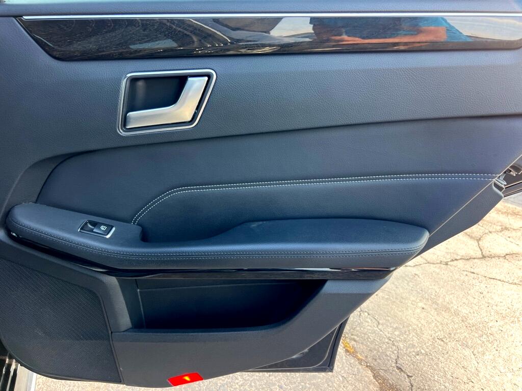 Mercedes-Benz E-Class E350 Sedan 2014 Mercedes-Benz E-Class E350 Sedan 2014
