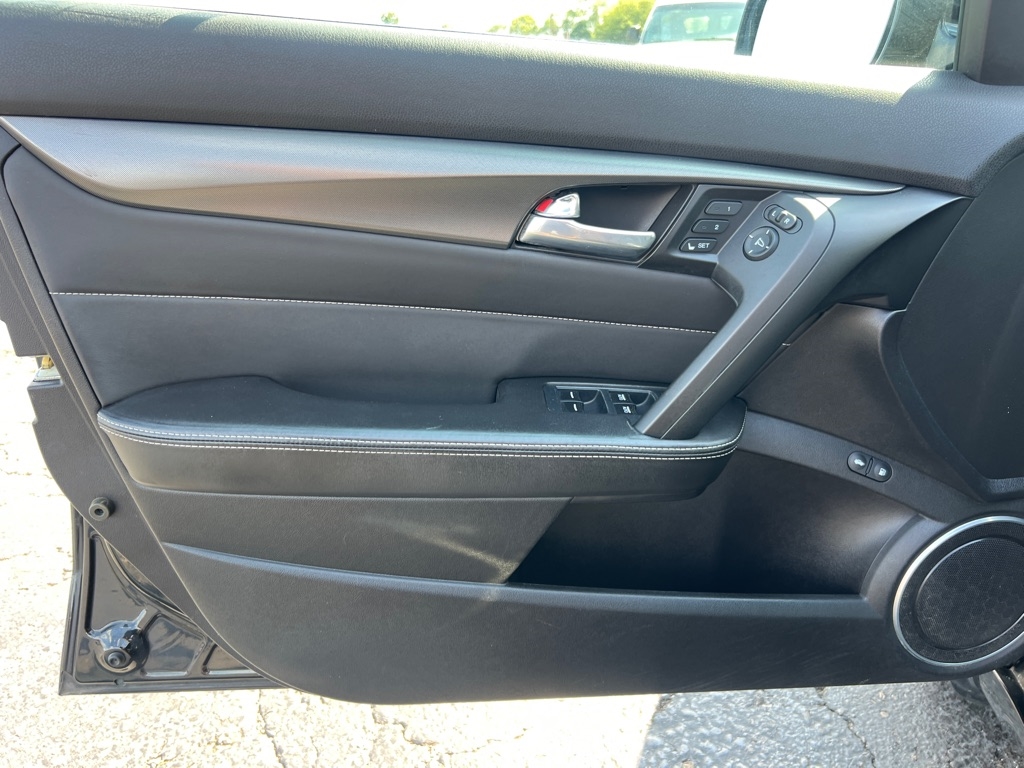 Acura TL 6-Speed AT SH-AWD with Tech Package 2012 Acura TL 6-Speed AT SH-AWD with Tech Package 2012