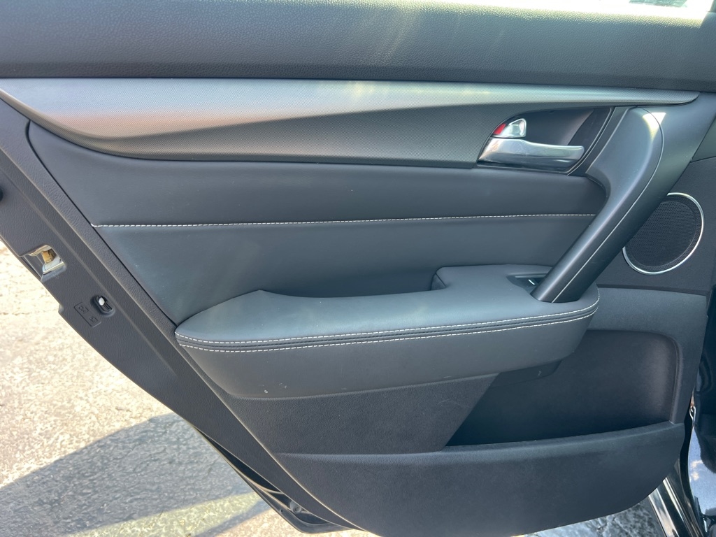 Acura TL 6-Speed AT SH-AWD with Tech Package 2012 Acura TL 6-Speed AT SH-AWD with Tech Package 2012