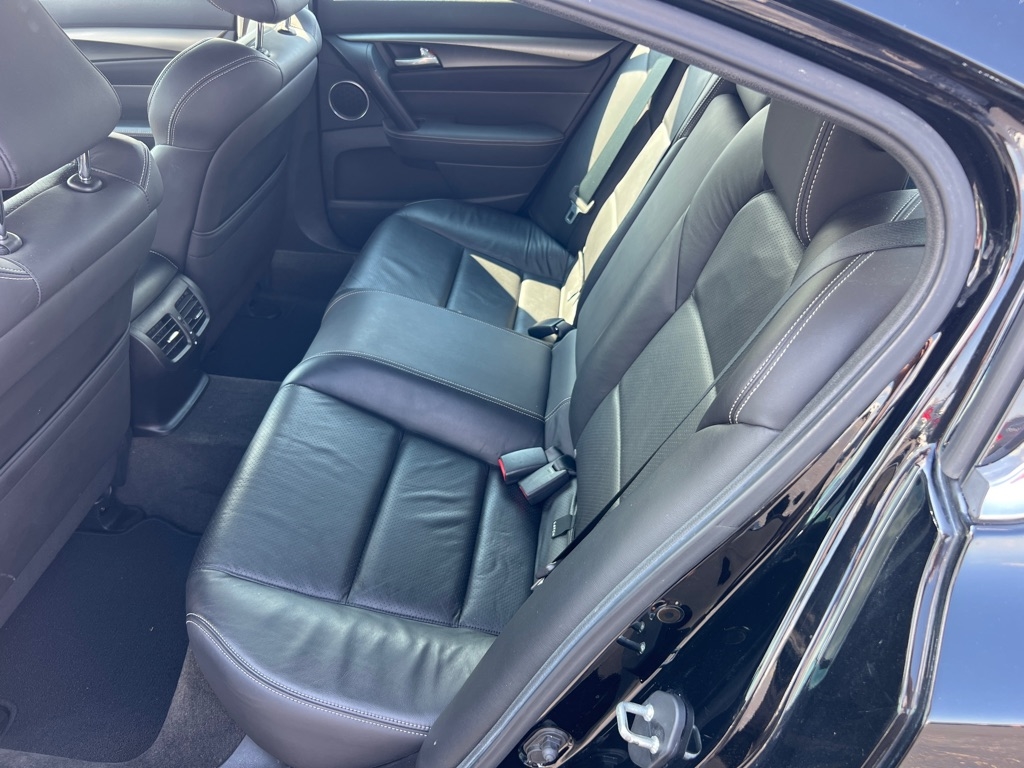 Acura TL 6-Speed AT SH-AWD with Tech Package 2012 Acura TL 6-Speed AT SH-AWD with Tech Package 2012