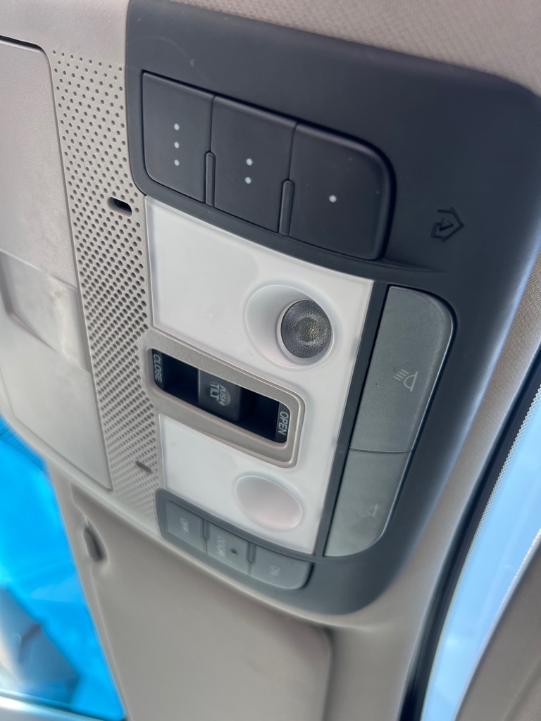 Acura TL 6-Speed AT SH-AWD with Tech Package 2012 Acura TL 6-Speed AT SH-AWD with Tech Package 2012