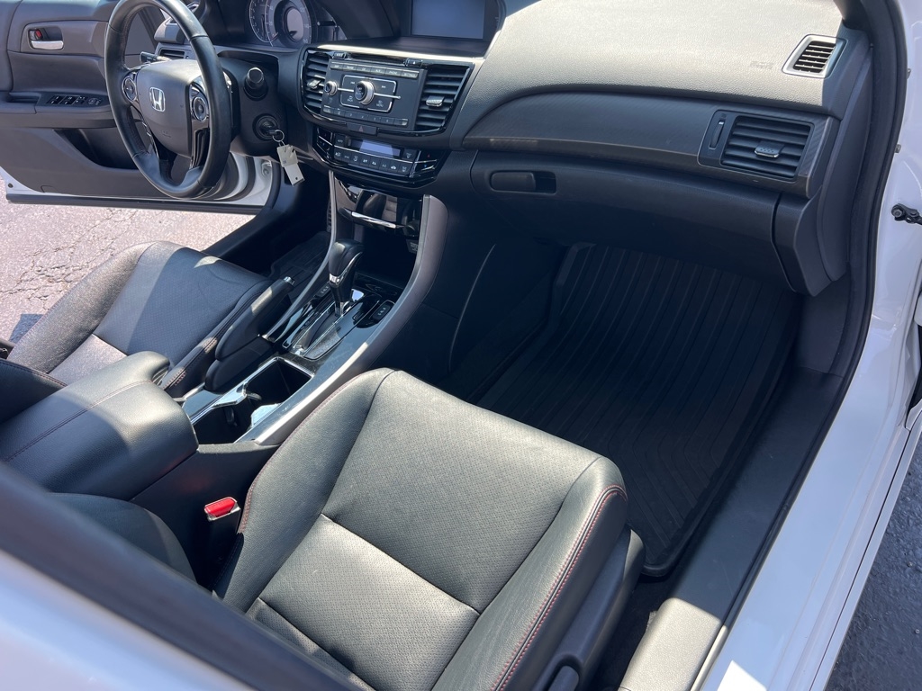 Honda Accord Sport Special Edition CVT 2017 Honda Accord Sport Special Edition CVT 2017