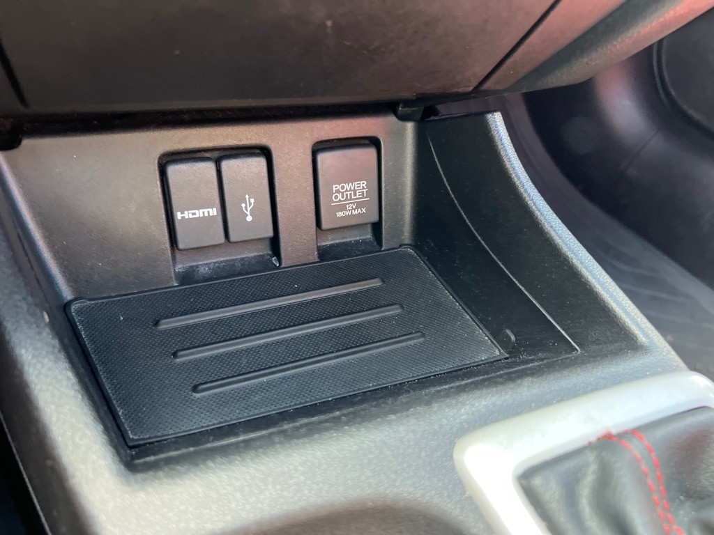 Honda Civic Si Coupe 6-Speed MT 2015 Honda Civic Si Coupe 6-Speed MT 2015