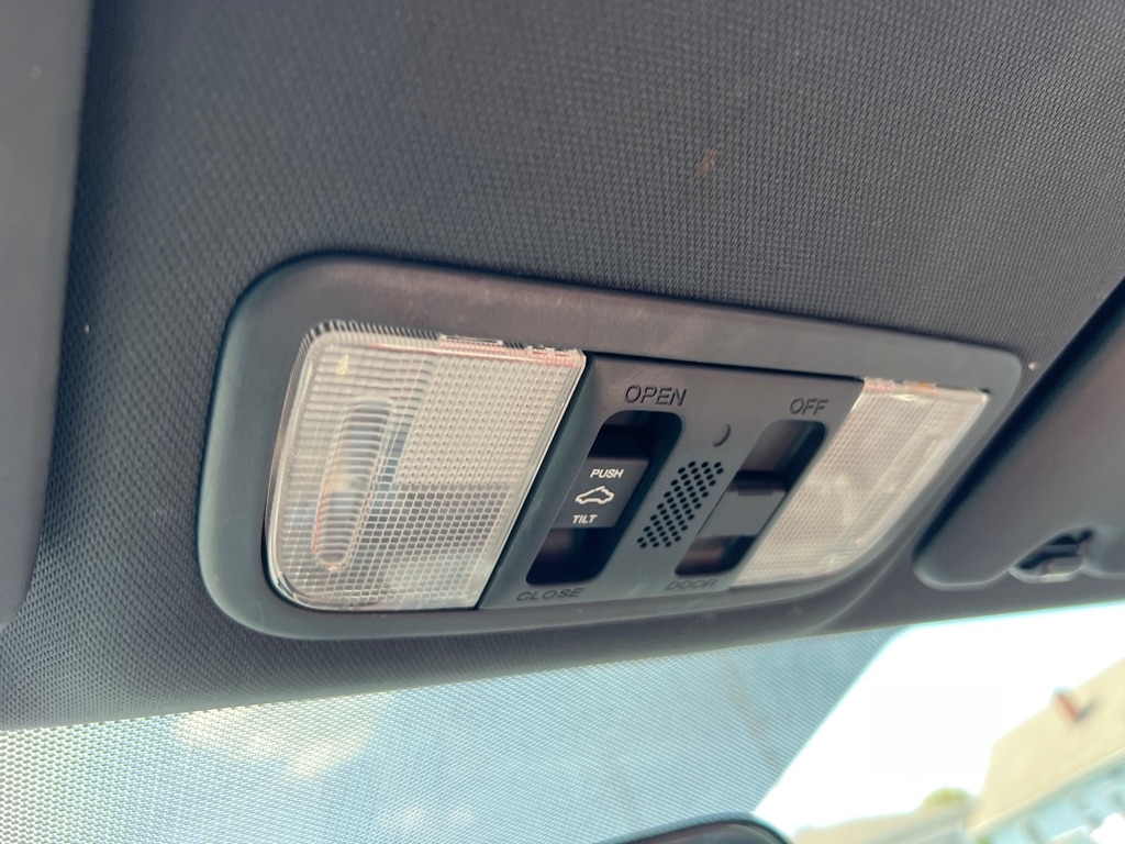 Honda Civic Si Coupe 6-Speed MT 2015 Honda Civic Si Coupe 6-Speed MT 2015