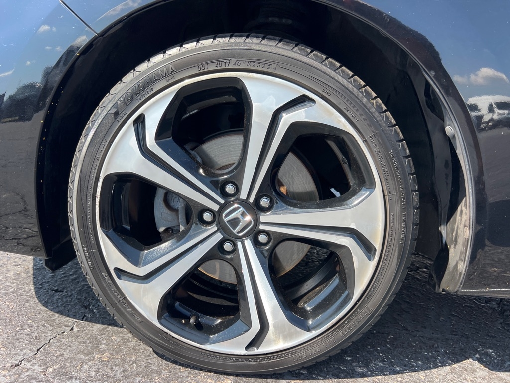 Honda Civic Si Coupe 6-Speed MT 2015 Honda Civic Si Coupe 6-Speed MT 2015