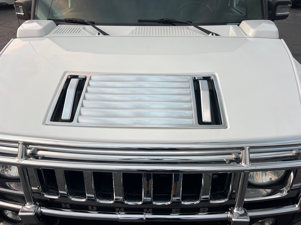 2009 Hummer H2 Base photo 9