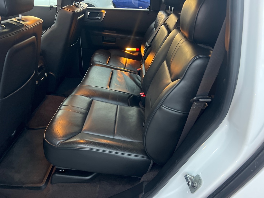 2009 Hummer H2 Base photo 13