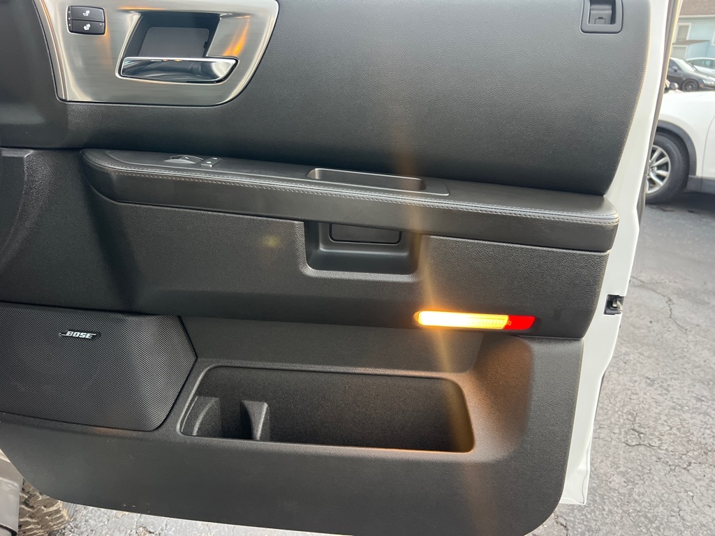 2009 Hummer H2 Base photo 20