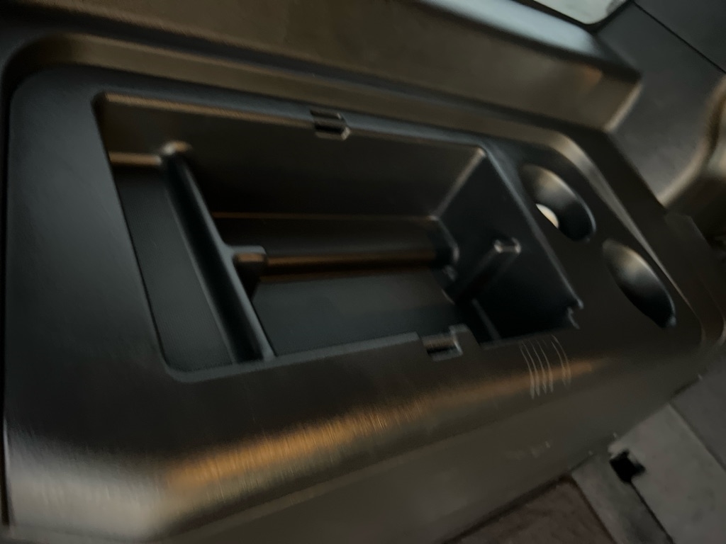 2009 Hummer H2 Base photo 24