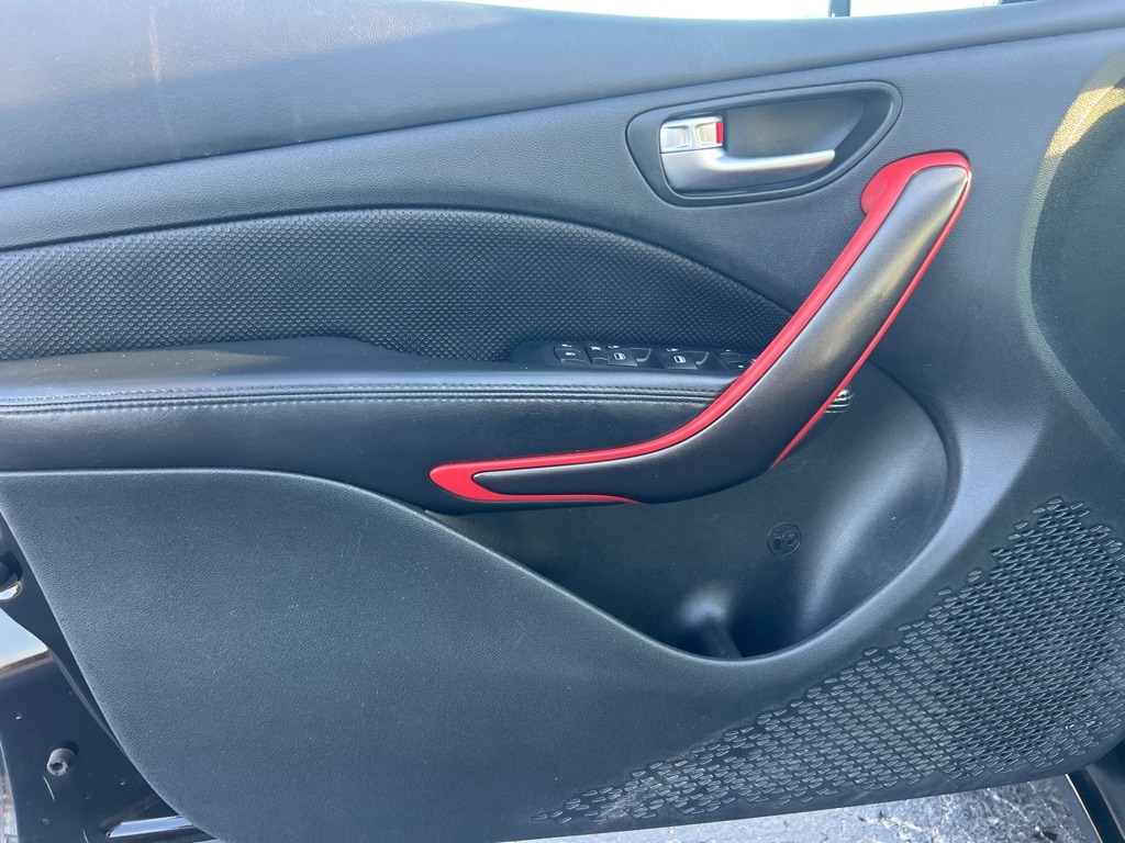 2015 Dodge Dart GT photo 9