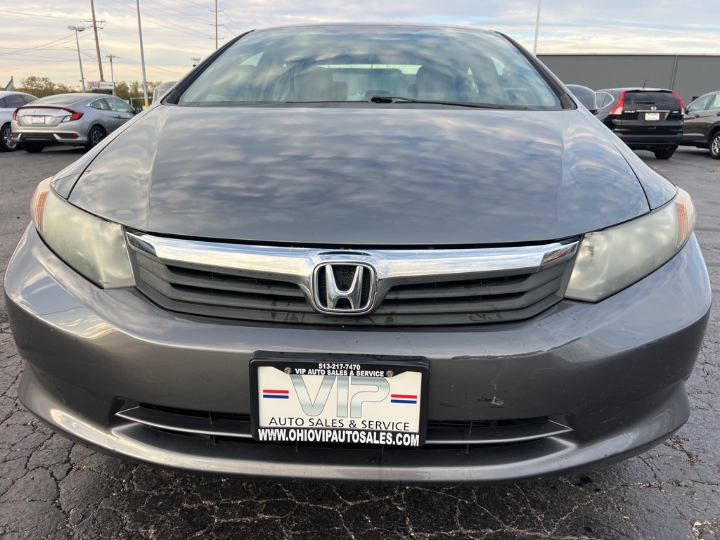 Honda Civic LX Sedan 5-Speed AT 2012 Honda Civic LX Sedan 5-Speed AT 2012