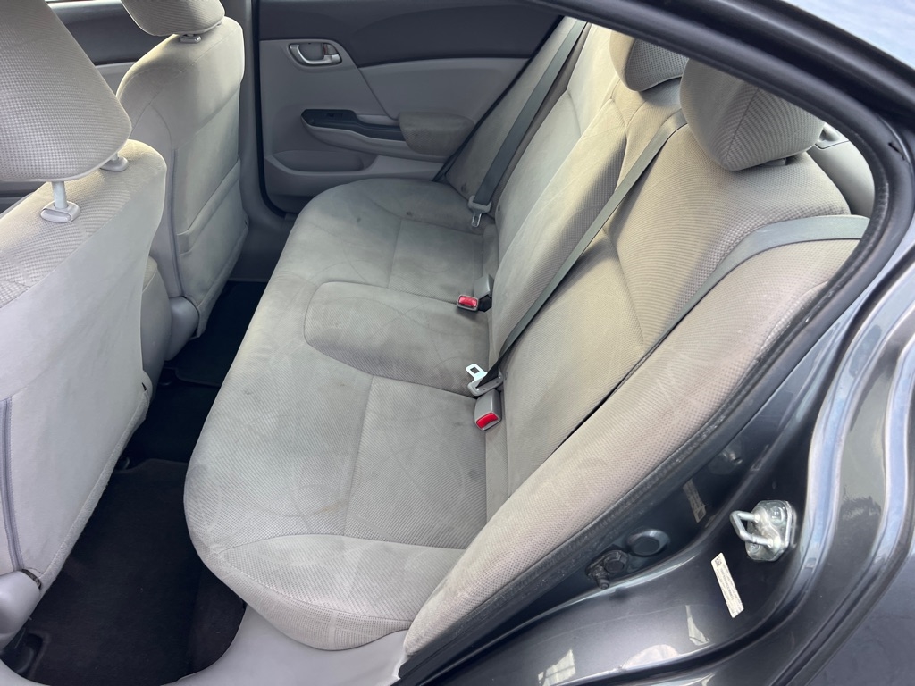 Honda Civic LX Sedan 5-Speed AT 2012 Honda Civic LX Sedan 5-Speed AT 2012