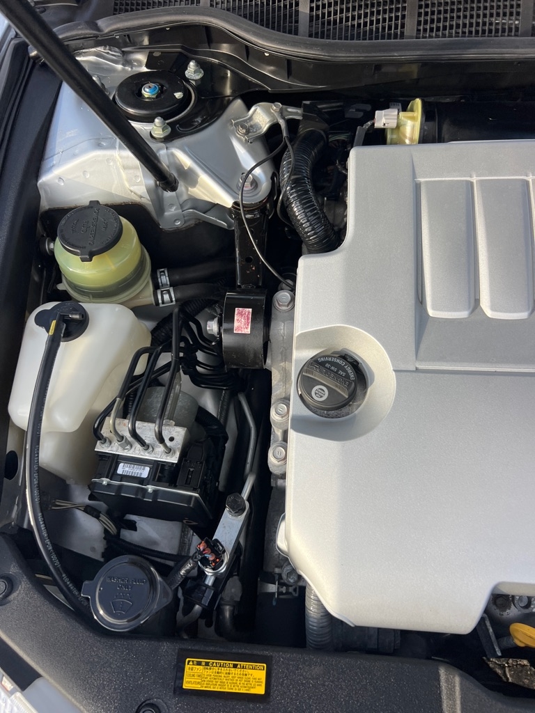 Toyota Camry SE V6 6-Spd AT 2011 Toyota Camry SE V6 6-Spd AT 2011