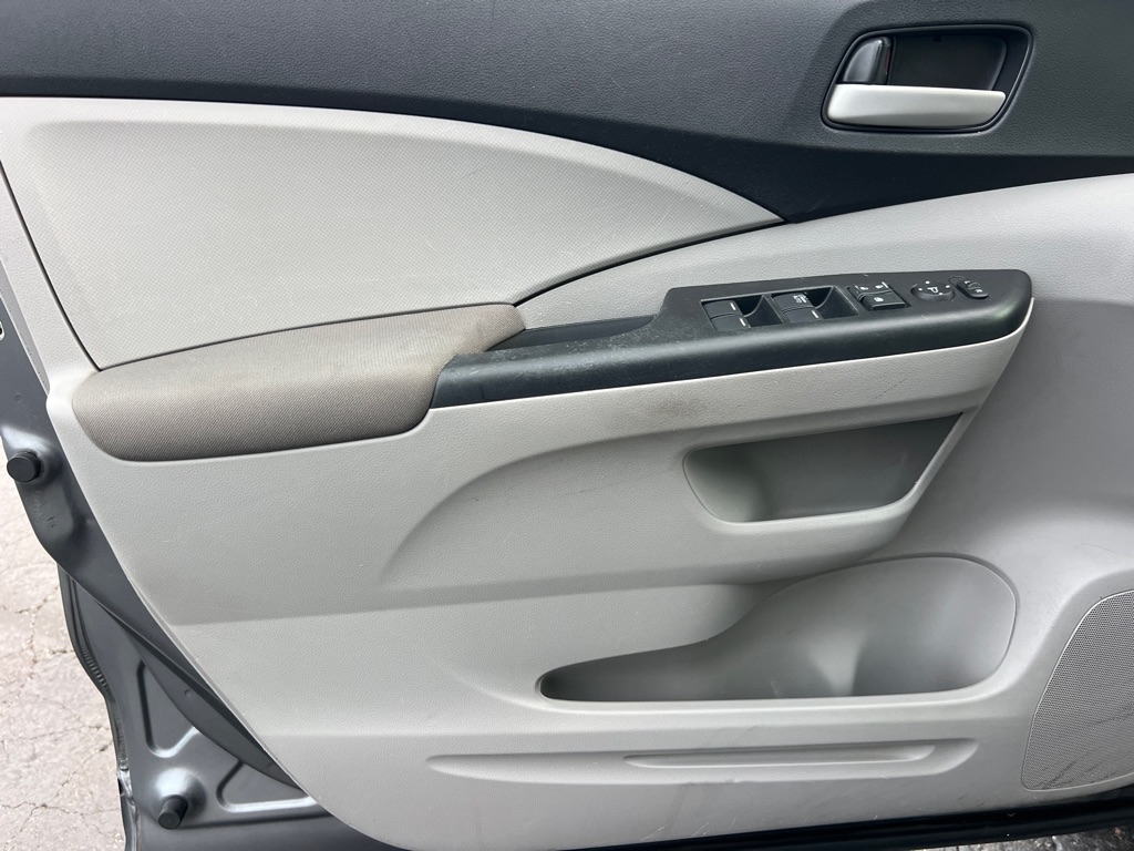 Honda CR-V LX 4WD 5-Speed AT 2013 Honda CR-V LX 4WD 5-Speed AT 2013