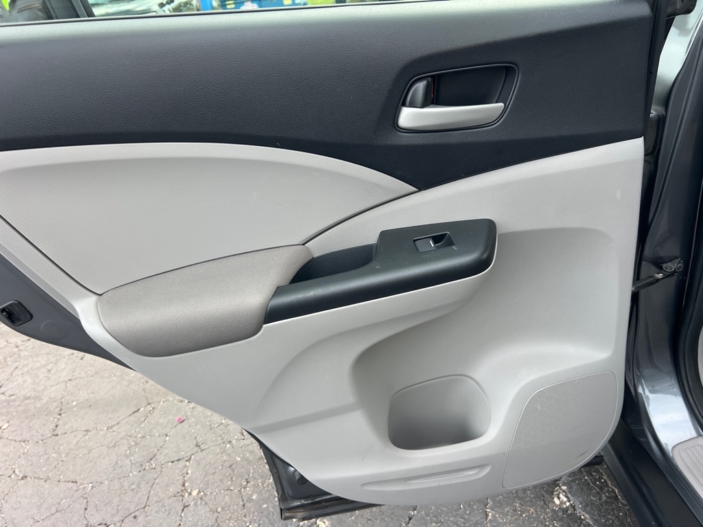 Honda CR-V LX 4WD 5-Speed AT 2013 Honda CR-V LX 4WD 5-Speed AT 2013