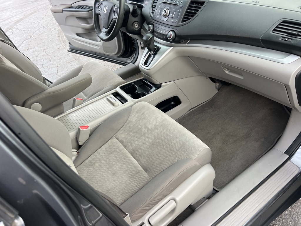 Honda CR-V LX 4WD 5-Speed AT 2013 Honda CR-V LX 4WD 5-Speed AT 2013