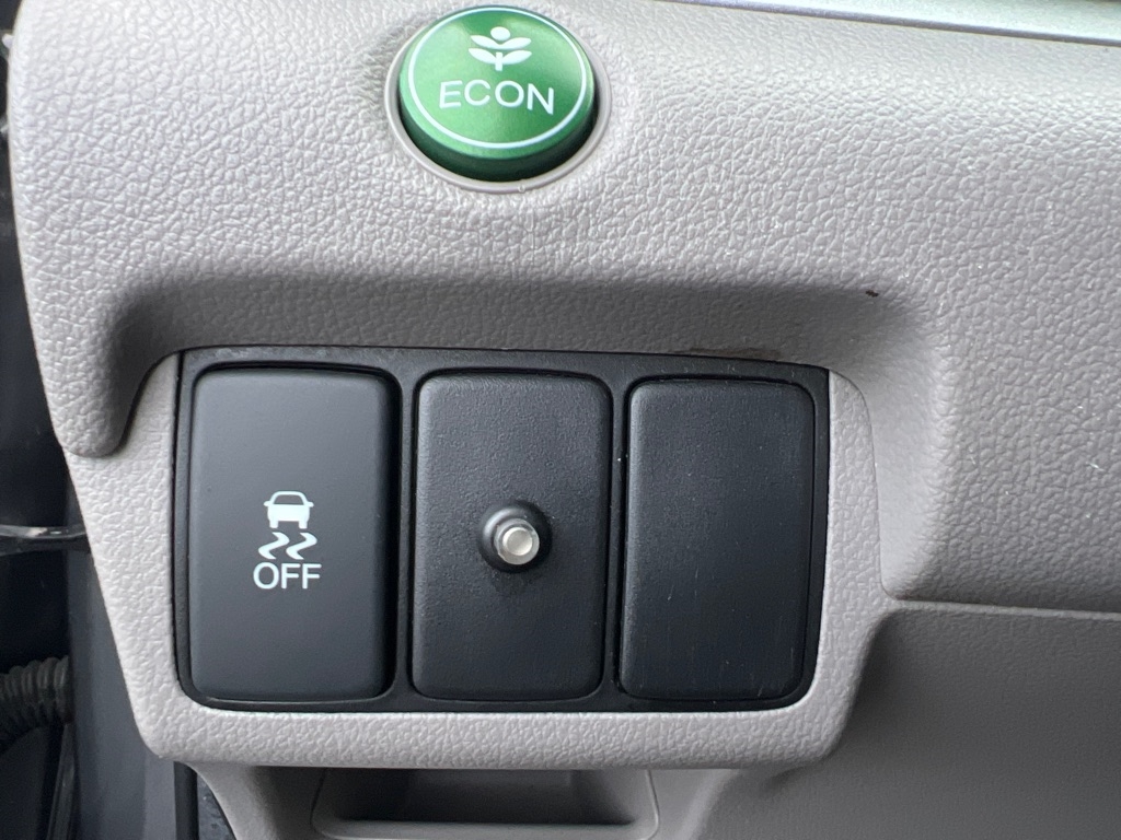 Honda CR-V LX 4WD 5-Speed AT 2013 Honda CR-V LX 4WD 5-Speed AT 2013