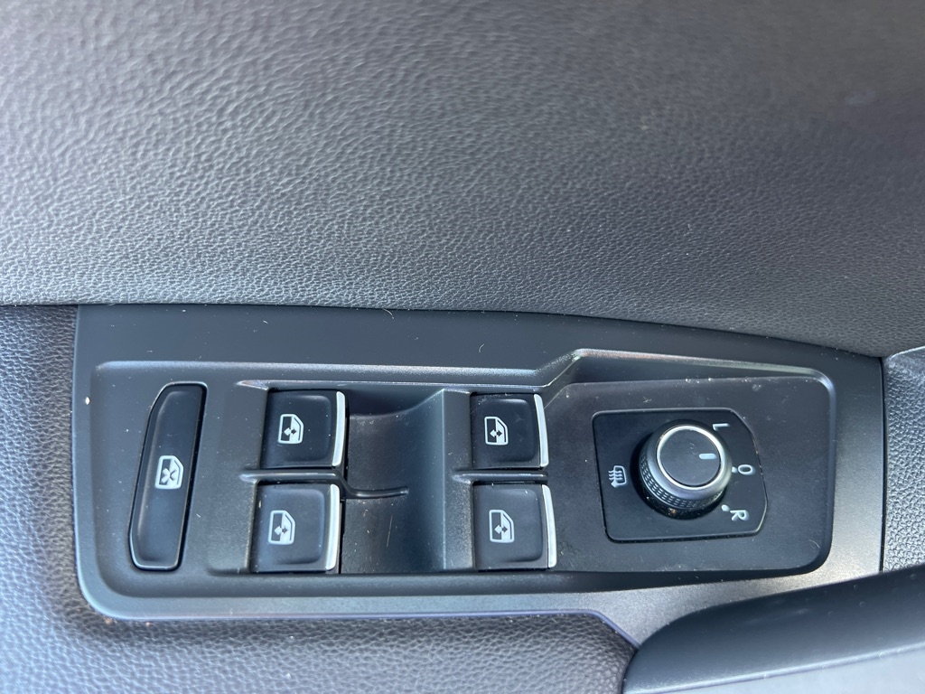 Volkswagen Tiguan SE 4Motion AWD 2018